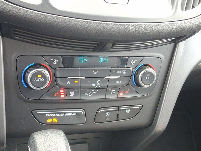 Certified 2018 Ford Escape SE w/ SE Sync 3 Package image 16