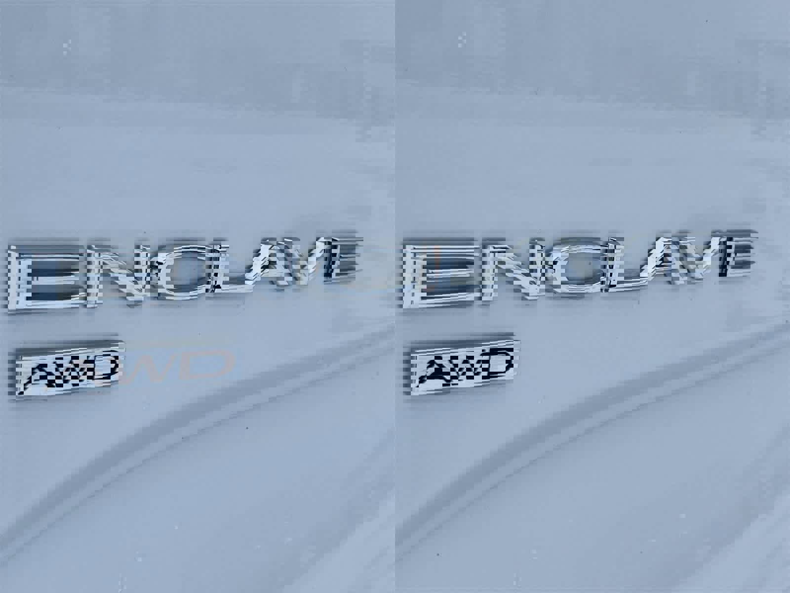 Used 2024 Buick Enclave Avenir w/ Avenir Technology Package image 13