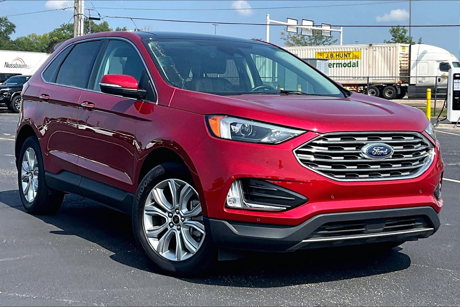 Certified 2023 Ford Edge Titanium AWD/4WD image 37