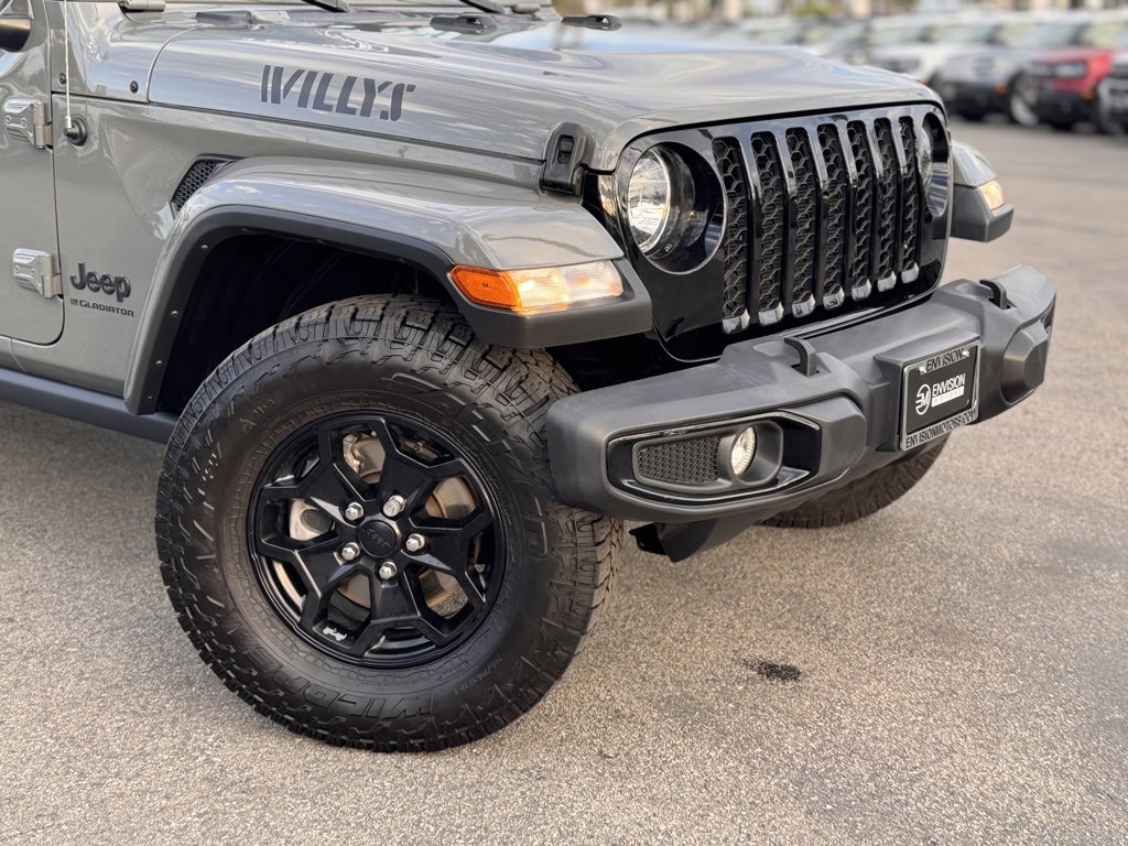 Used 2023 Jeep Gladiator Willys image 3
