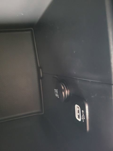 Used 2018 Jeep Wrangler Sport image 24