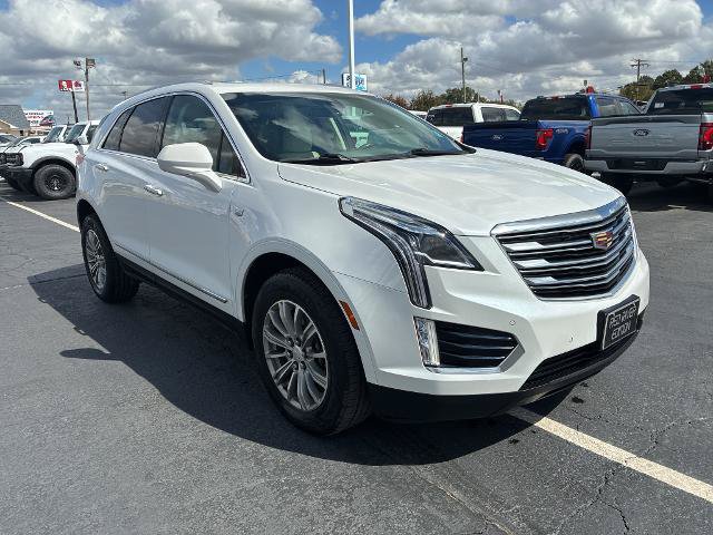 Used 2019 Cadillac XT5 Luxury AWD/4WD image 3