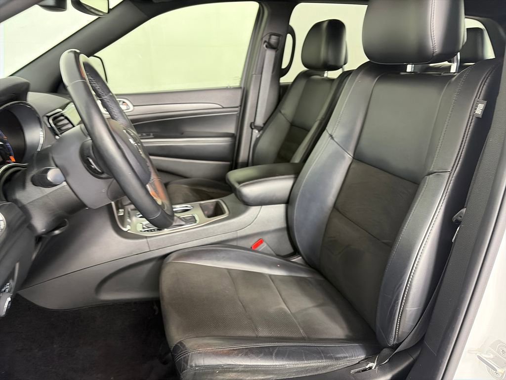 Used 2019 Jeep Grand Cherokee Altitude image 11