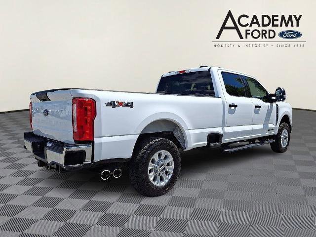 Certified 2024 Ford F250 XLT AWD/4WD image 4