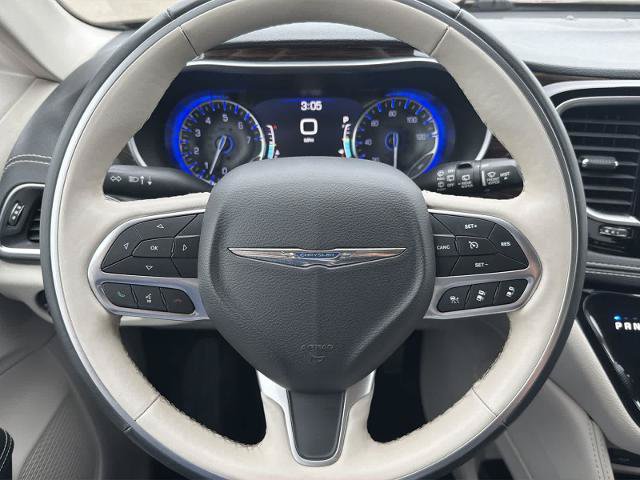 Used 2021 Chrysler Pacifica Limited w/ Uconnect Theater Family Group AWD/4WD image 22