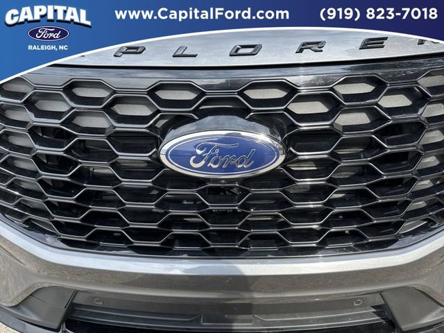 Certified 2025 Ford Explorer ST-Line w/ Premium Package image 10