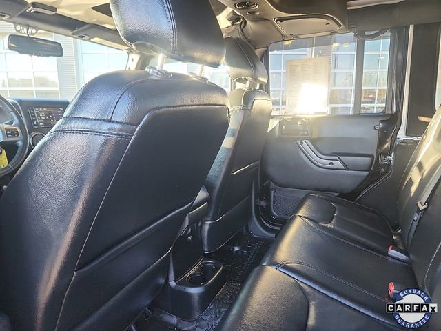 Used 2018 Jeep Wrangler Unlimited Sahara AWD/4WD image 21