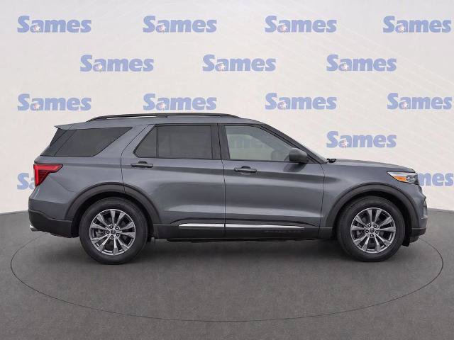 Certified 2021 Ford Explorer XLT w/ Equipment Group 202A RWD image 8