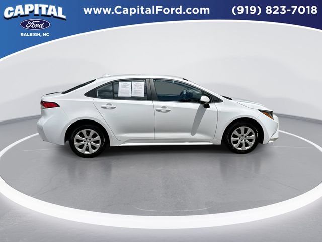 Used 2024 Toyota Corolla LE FWD image 9