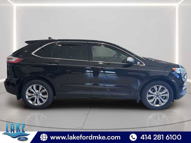 Certified 2022 Ford Edge Titanium w/ Equipment Group 301A AWD/4WD image 8