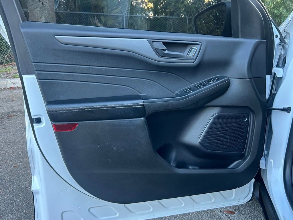 Certified 2024 Ford Escape Active w/ Cold Weather Package image 33