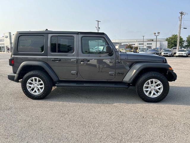 Used 2023 Jeep Wrangler Unlimited Sport AWD/4WD image 3