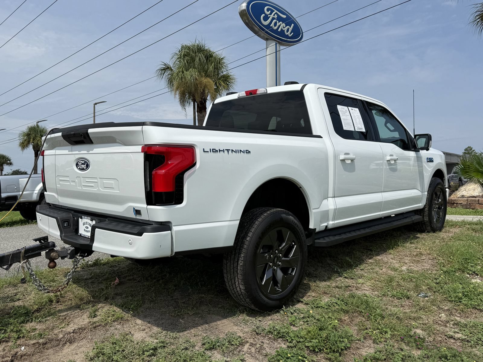 Certified 2025 Ford F150 Lightning Flash AWD/4WD image 5