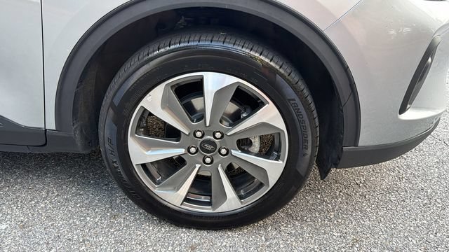 Certified 2024 Ford Escape Platinum AWD/4WD image 14
