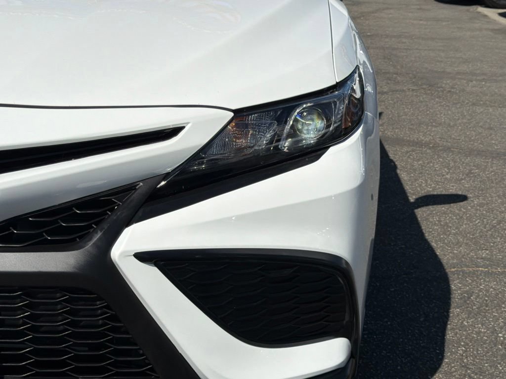 Used 2024 Toyota Camry SE AWD/4WD image 15