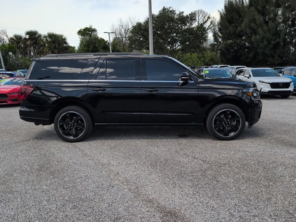 Certified 2023 Ford Expedition Max Limited AWD/4WD image 2