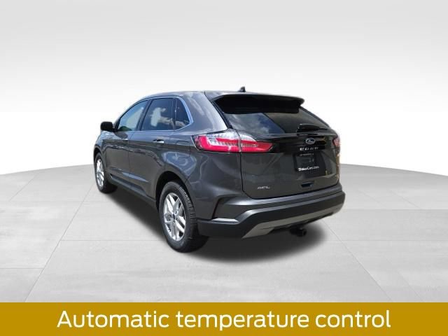 Certified 2022 Ford Edge SEL w/ Convenience Package AWD/4WD image 7