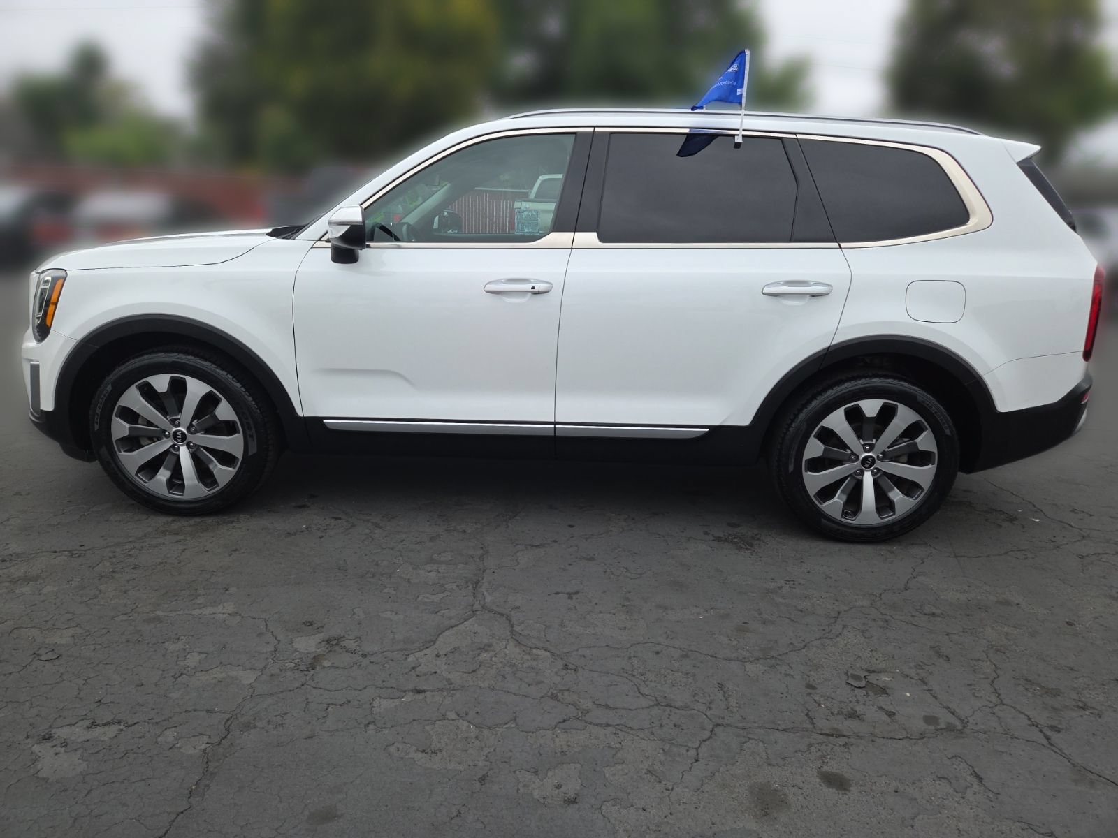 Used 2021 Kia Telluride S AWD/4WD image 14