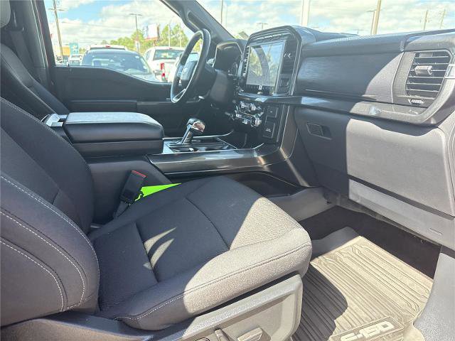 Certified 2021 Ford F150 XLT w/ Equipment Group 302A High image 20