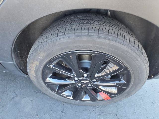 Used 2023 Chevrolet Bolt EUV LT w/ Convenience Package FWD image 8