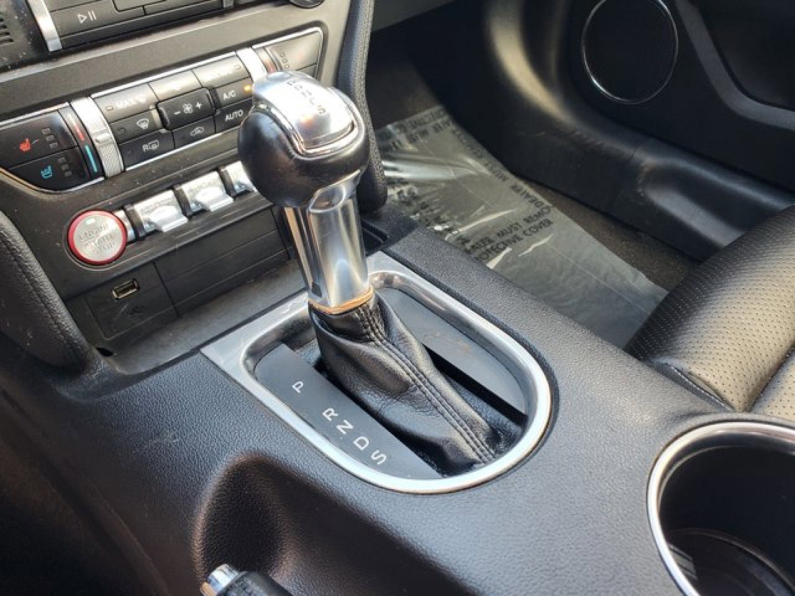 Certified 2019 Ford Mustang Premium image 24