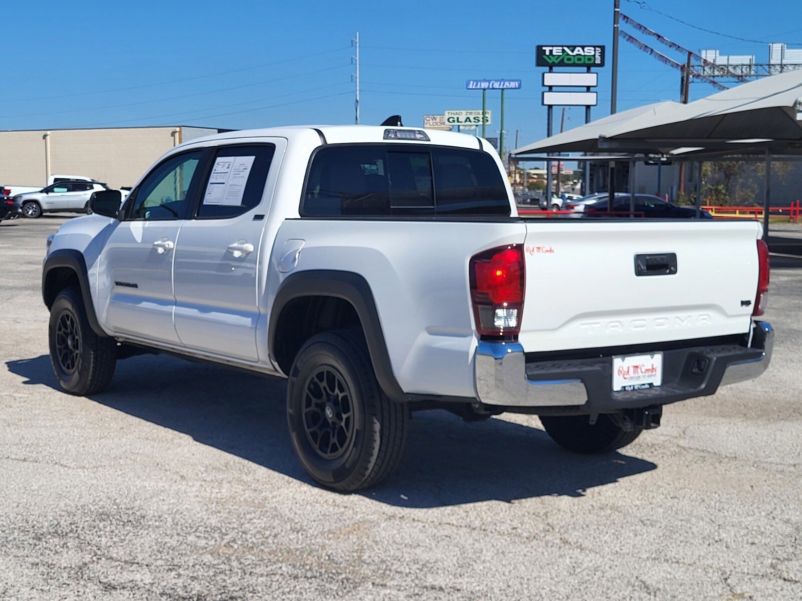 Used 2023 Toyota Tacoma SR5 image 5