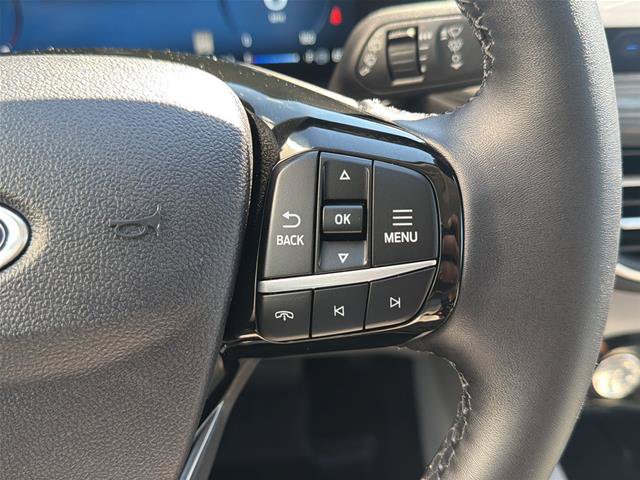 Certified 2023 Ford Escape Platinum w/ Premium Technology Package AWD/4WD image 24