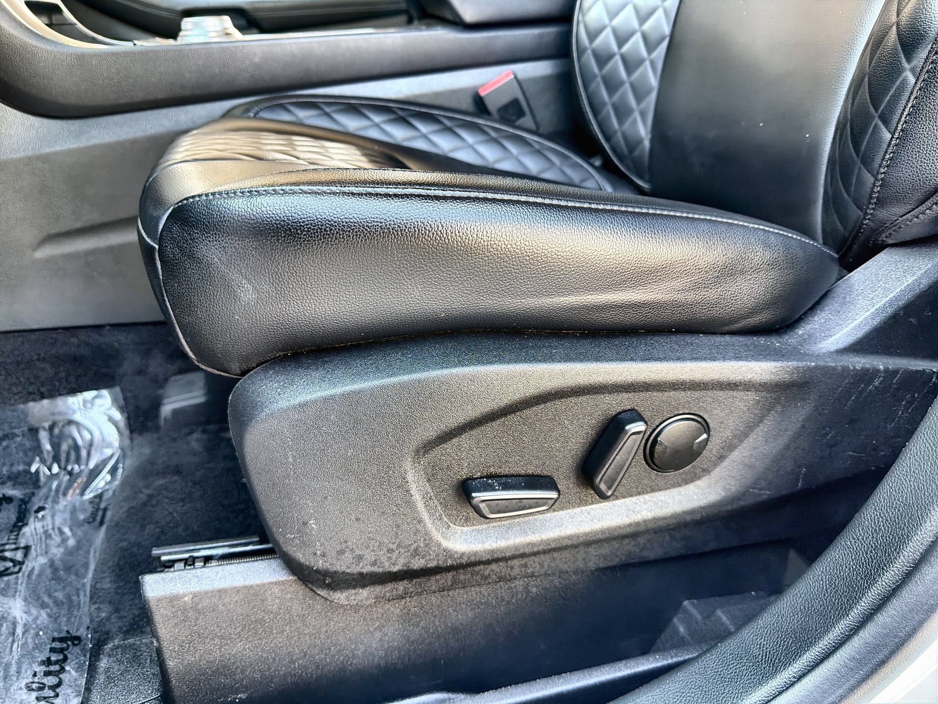 Certified 2023 Ford Edge Titanium AWD/4WD image 12
