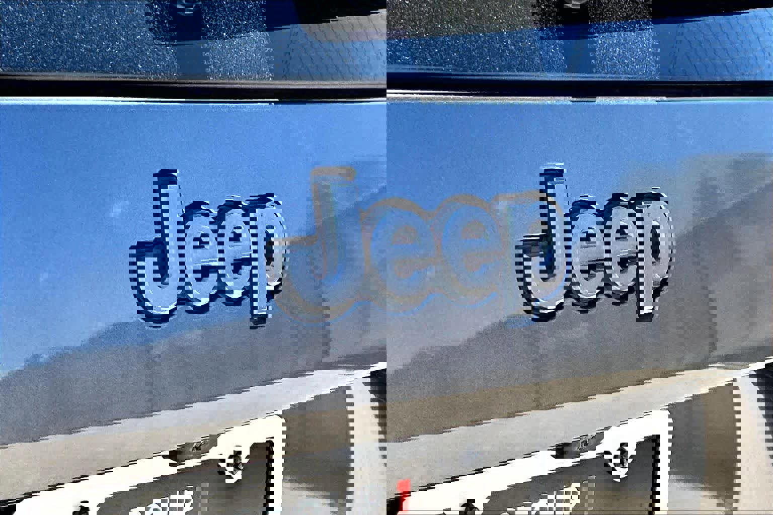 Used 2019 Jeep Cherokee Trailhawk w/ Comfort/Convenience Group AWD/4WD image 33