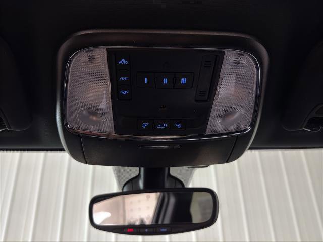 Used 2019 Jeep Grand Cherokee Altitude image 22