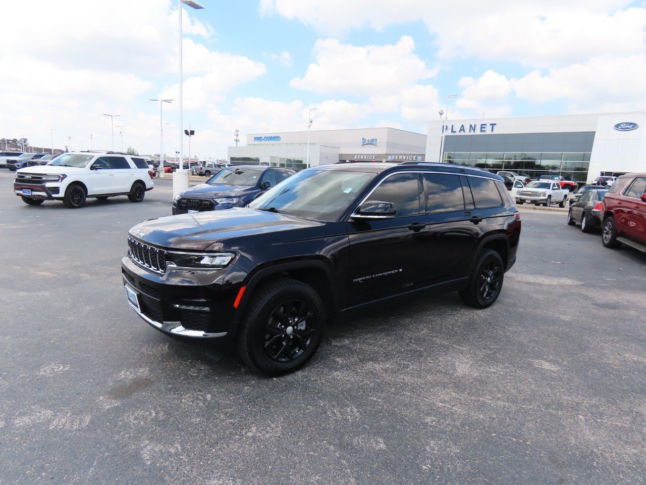 Used 2022 Jeep Grand Cherokee L Limited image 2