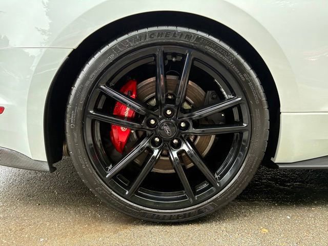 Certified 2021 Ford Mustang Shelby GT500 w/ Technology Package RWD image 4