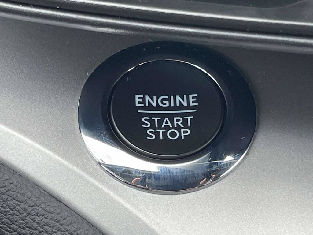 Certified 2022 Ford Explorer XLT RWD image 23