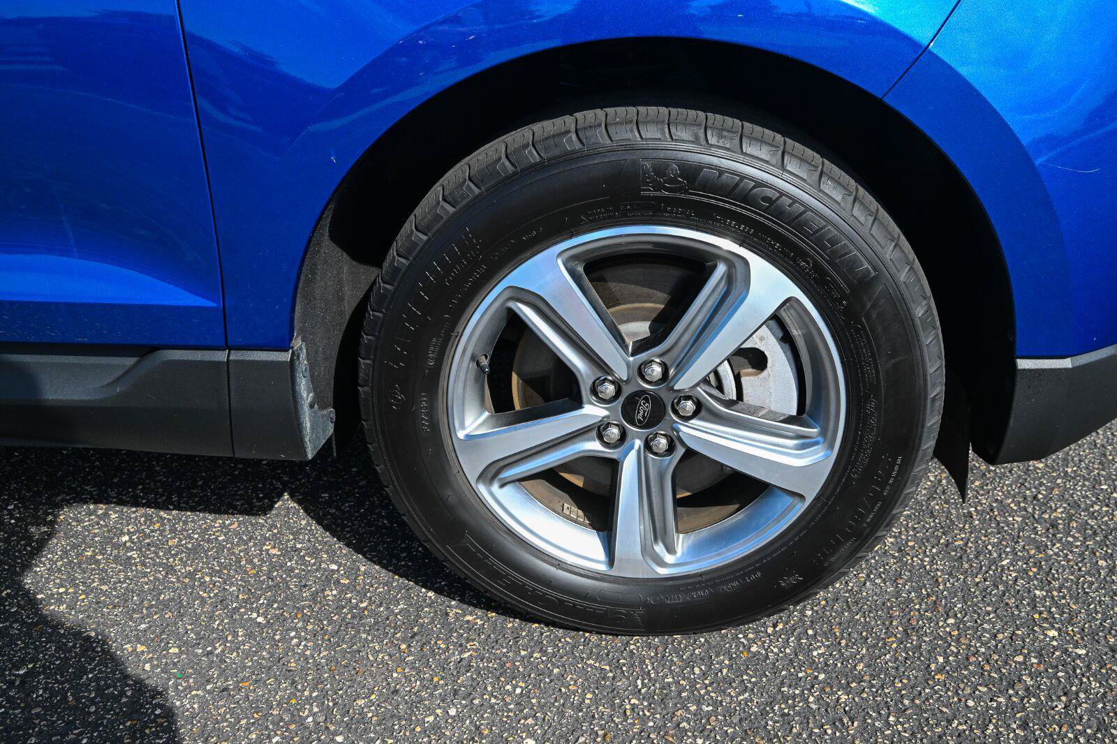 Certified 2024 Ford Edge SEL w/ Convenience Package AWD/4WD image 15