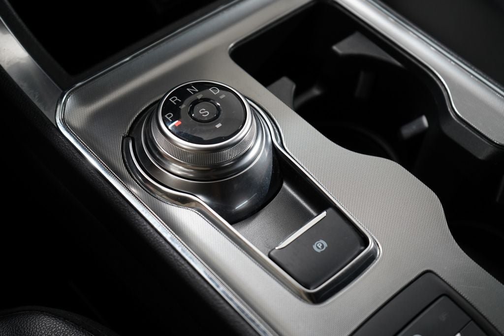 Certified 2023 Ford Edge Titanium AWD/4WD image 16