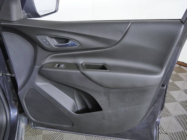 Used 2022 Chevrolet Equinox LT AWD/4WD image 11
