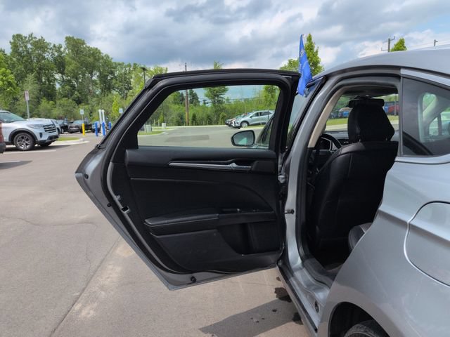 Certified 2020 Ford Fusion Titanium FWD image 22