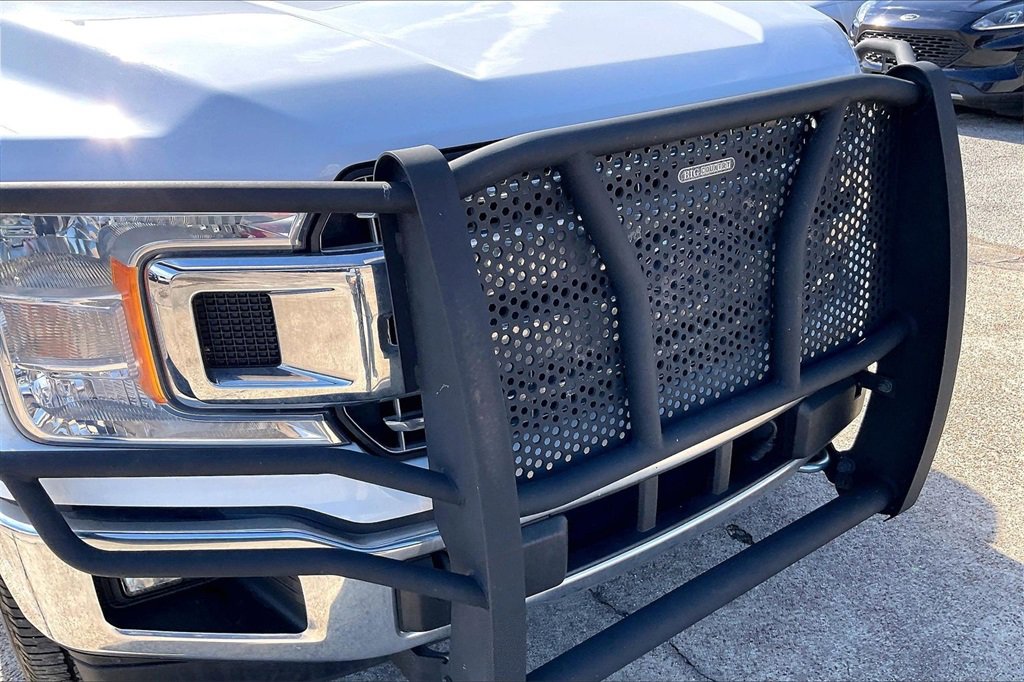 Certified 2019 Ford F150 XLT w/ Equipment Group 302A Luxury image 34