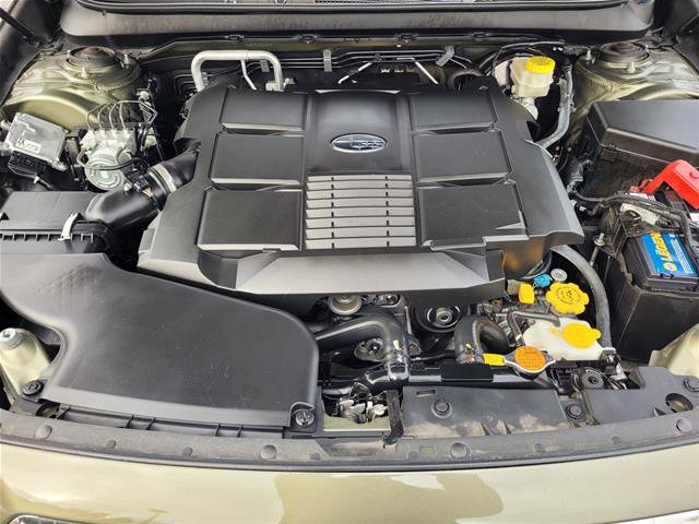 Used 2017 Subaru Outback 3.6R Limited AWD/4WD image 36