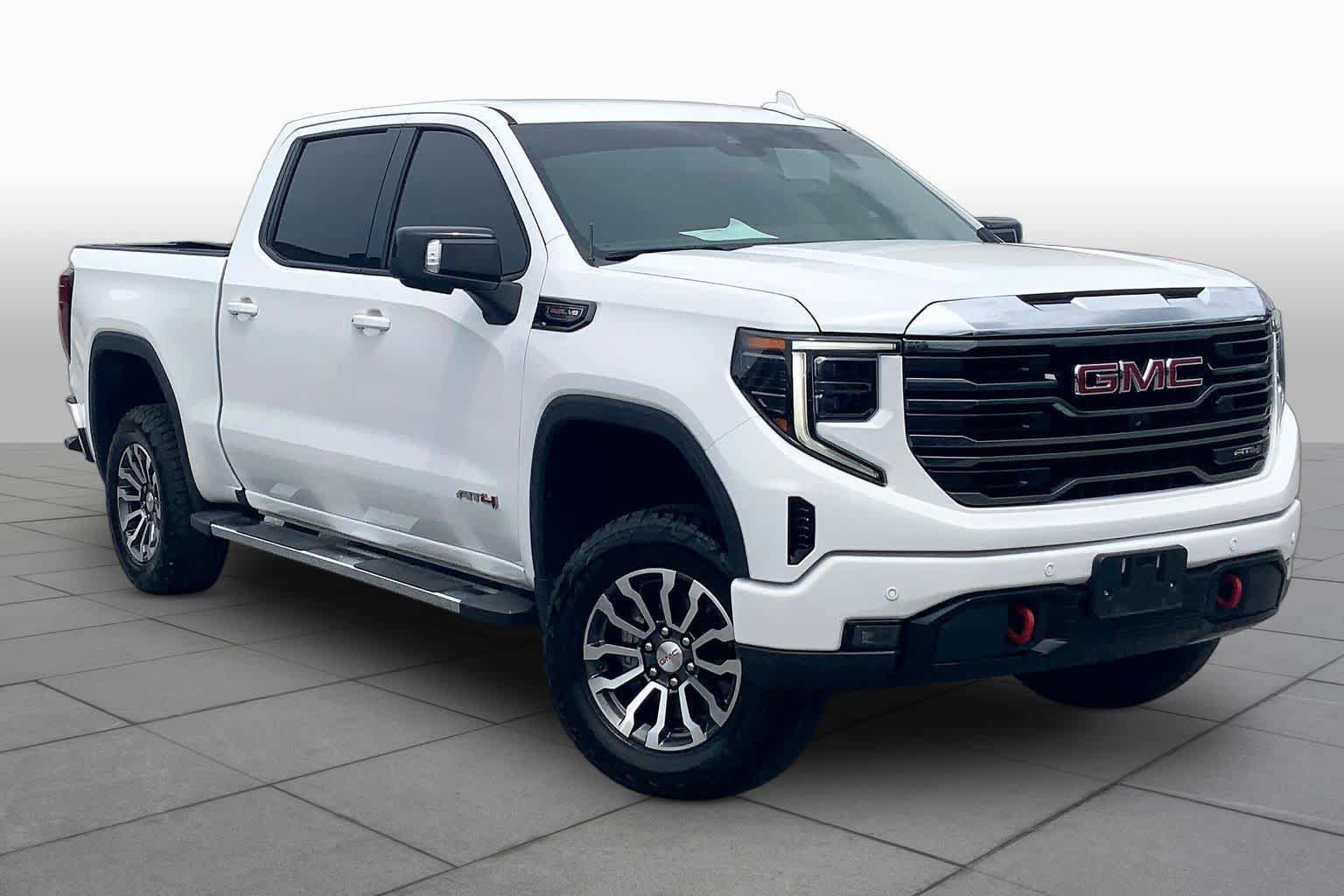Used 2023 GMC Sierra 1500 AT4 AWD/4WD image 3