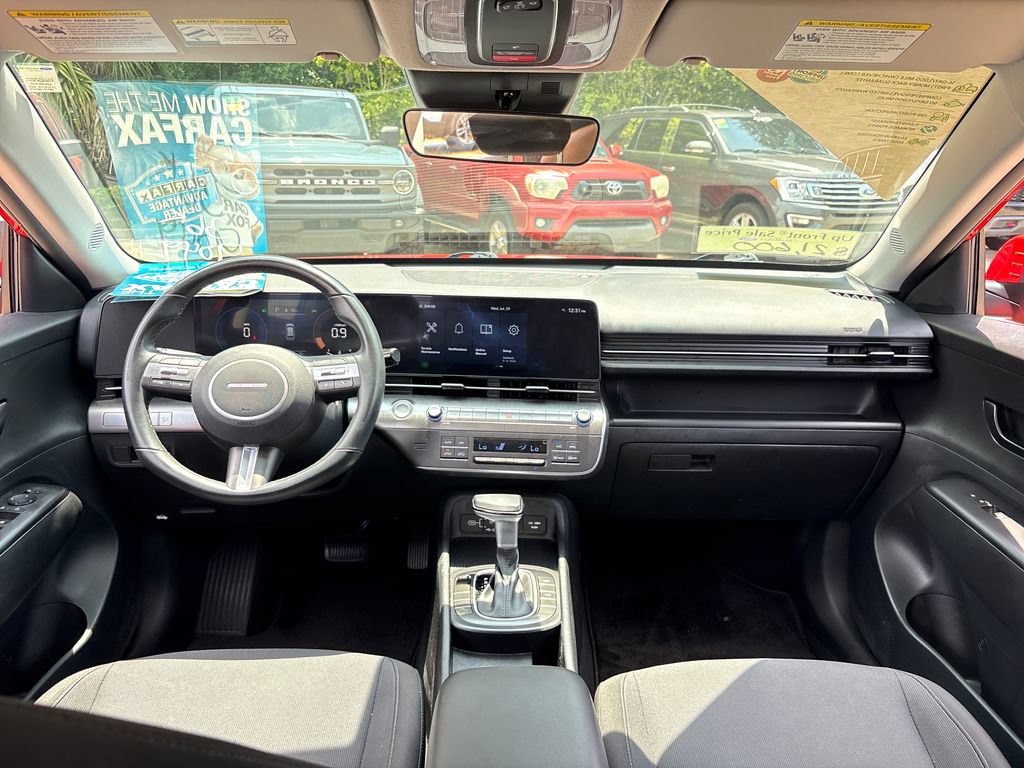 Used 2024 Hyundai Kona SEL FWD image 7