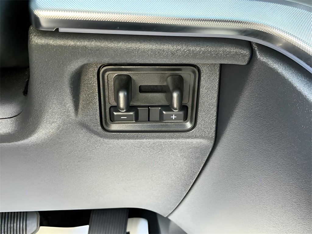 Certified 2025 Ford Expedition Max Platinum image 42