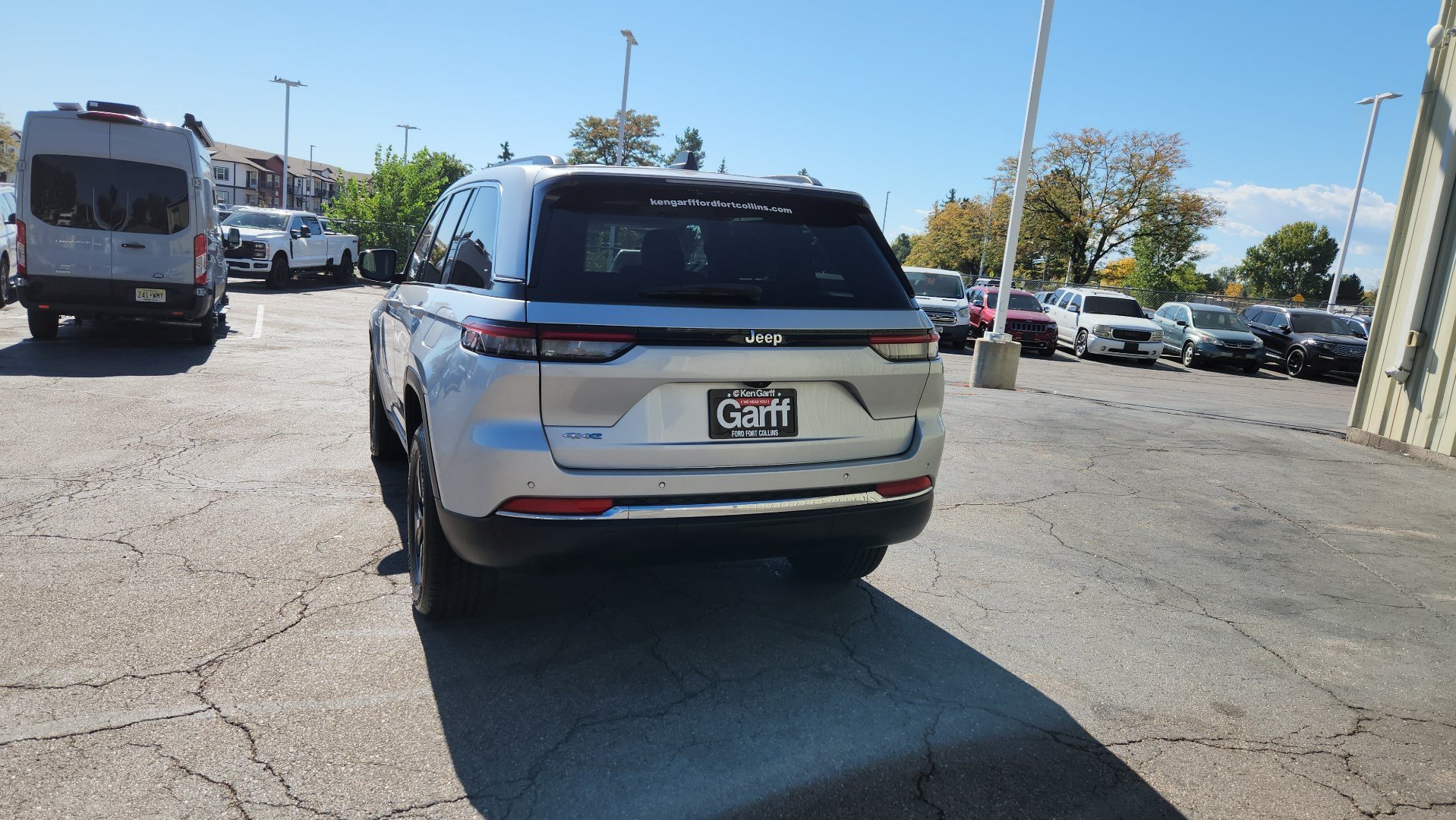 Used 2024 Jeep Grand Cherokee Limited 4xe AWD/4WD image 9