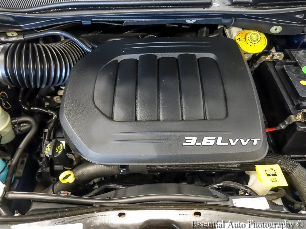 Used 2017 Dodge Grand Caravan SE FWD image 22