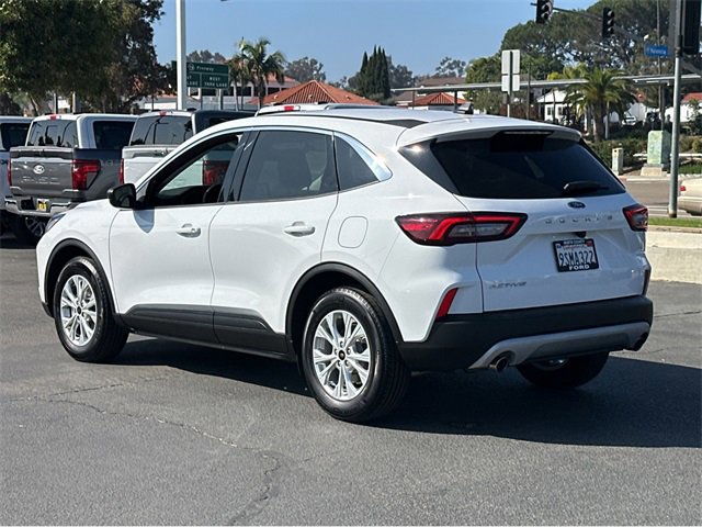 Certified 2024 Ford Escape Active image 3