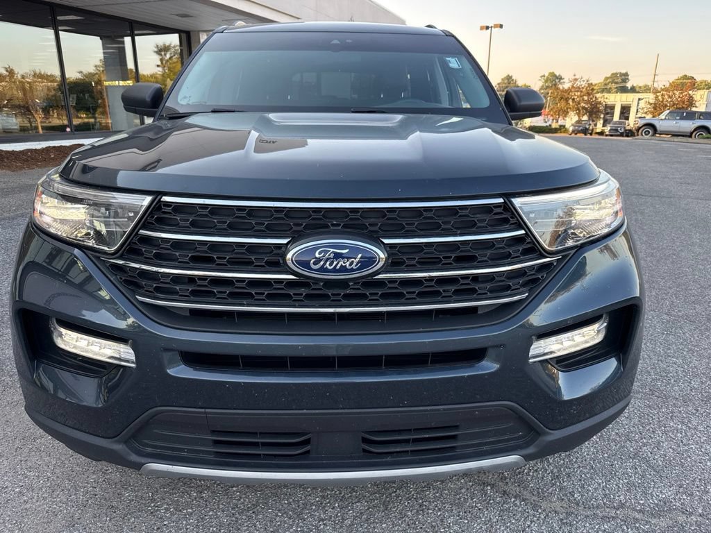 Certified 2024 Ford Explorer XLT w/ Equipment Group 202A AWD/4WD image 18