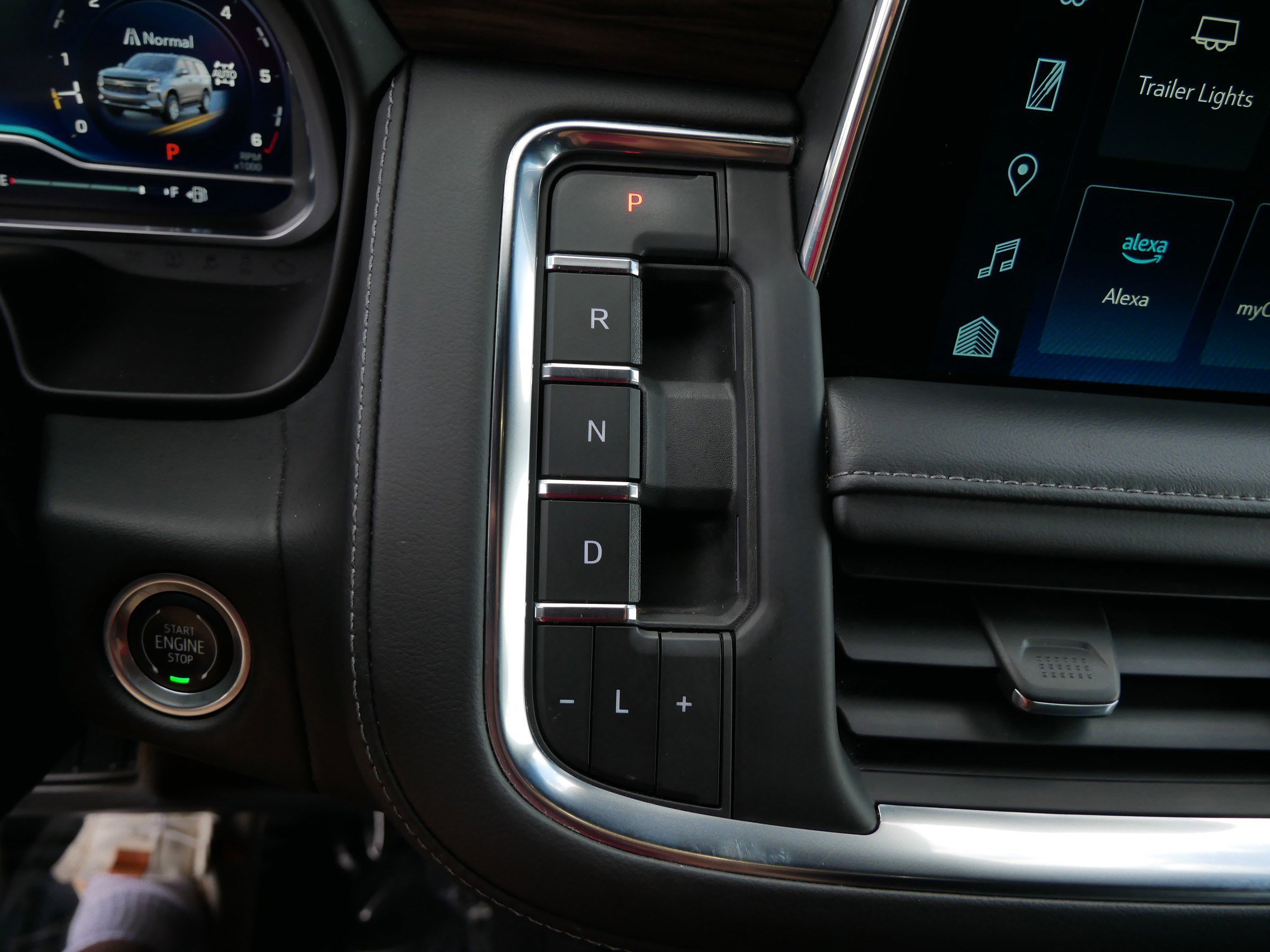 Used 2023 Chevrolet Tahoe LT image 24