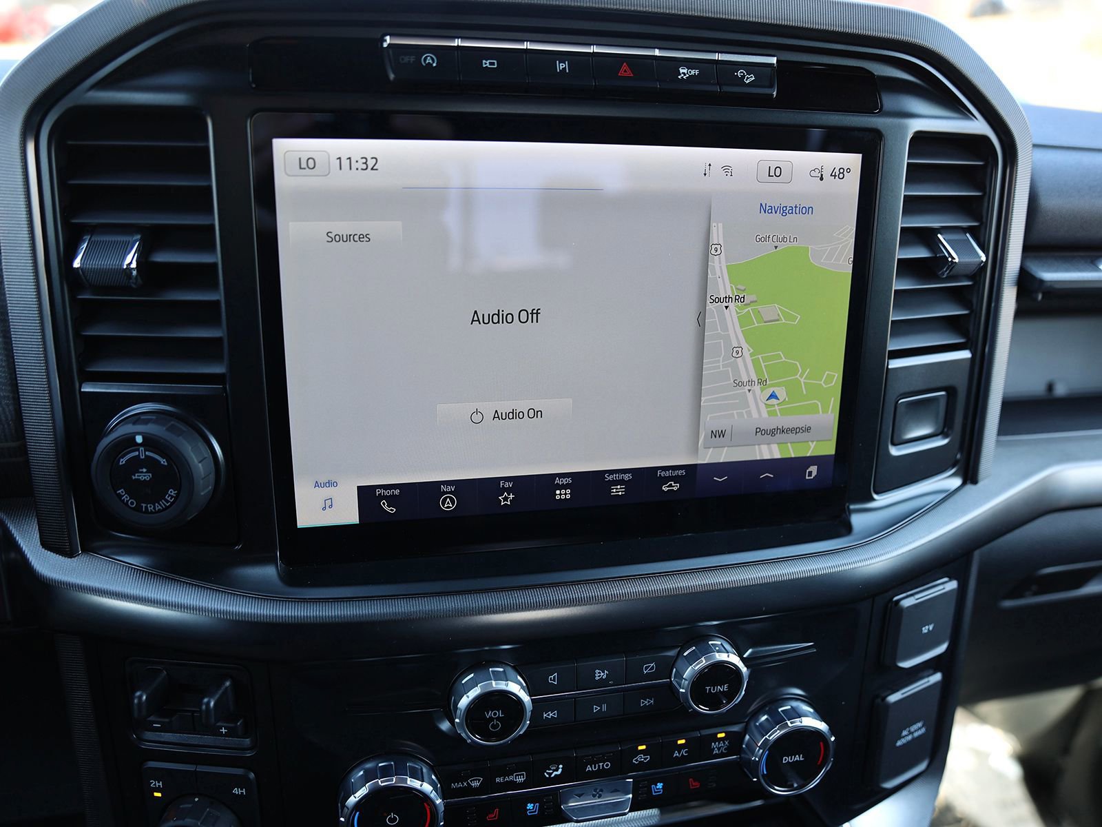 Certified 2023 Ford F150 Platinum w/ Equipment Group 701A High image 27