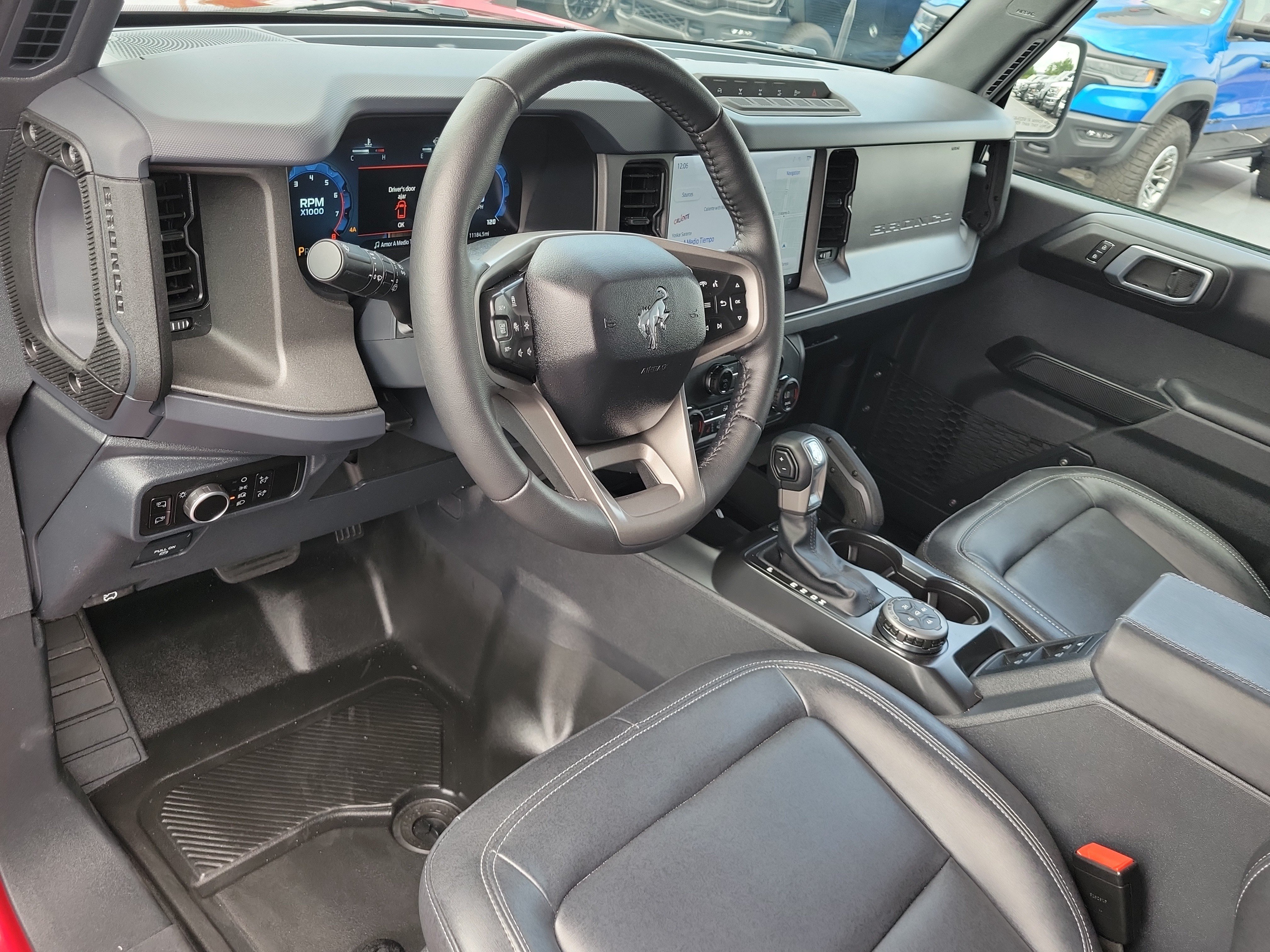 Certified 2025 Ford Bronco Badlands AWD/4WD image 19
