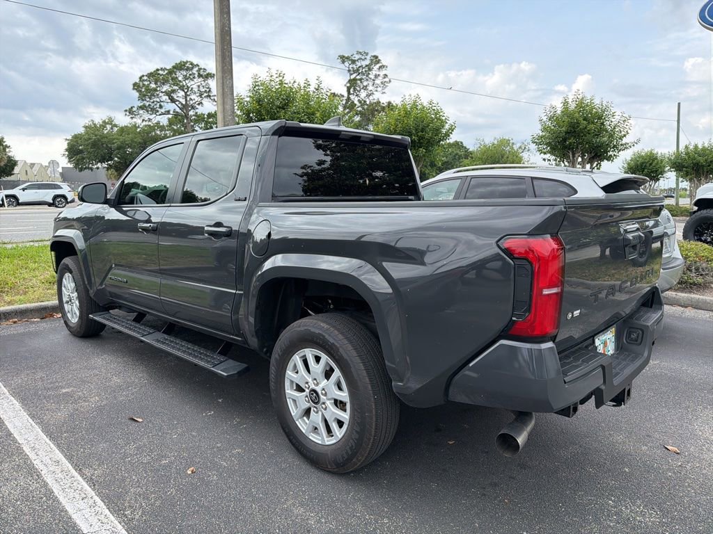 Used 2025 Toyota Tacoma SR5 RWD image 5